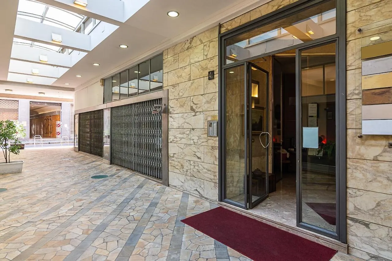 Classbnb - Two Apartments 400 Meters From The Duomo Milán Italia