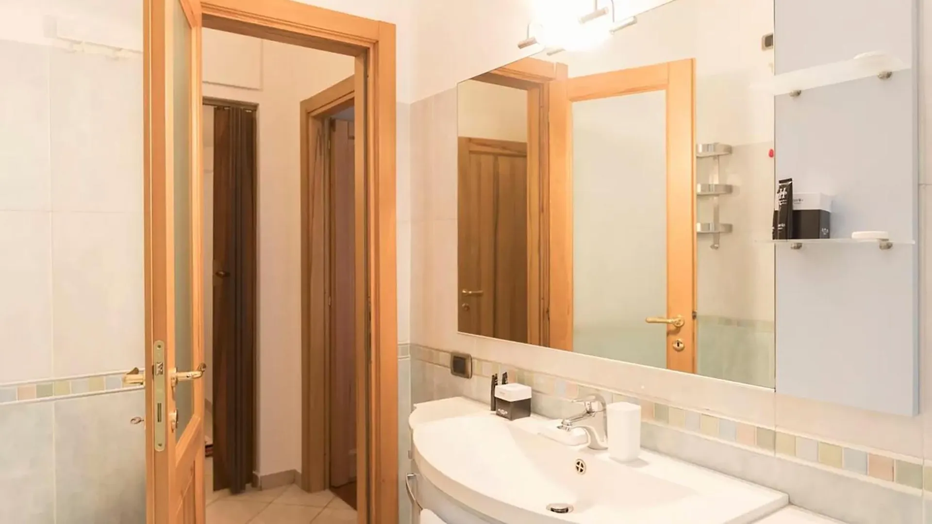 Classbnb - Two Apartments 400 Meters From The Duomo Milan