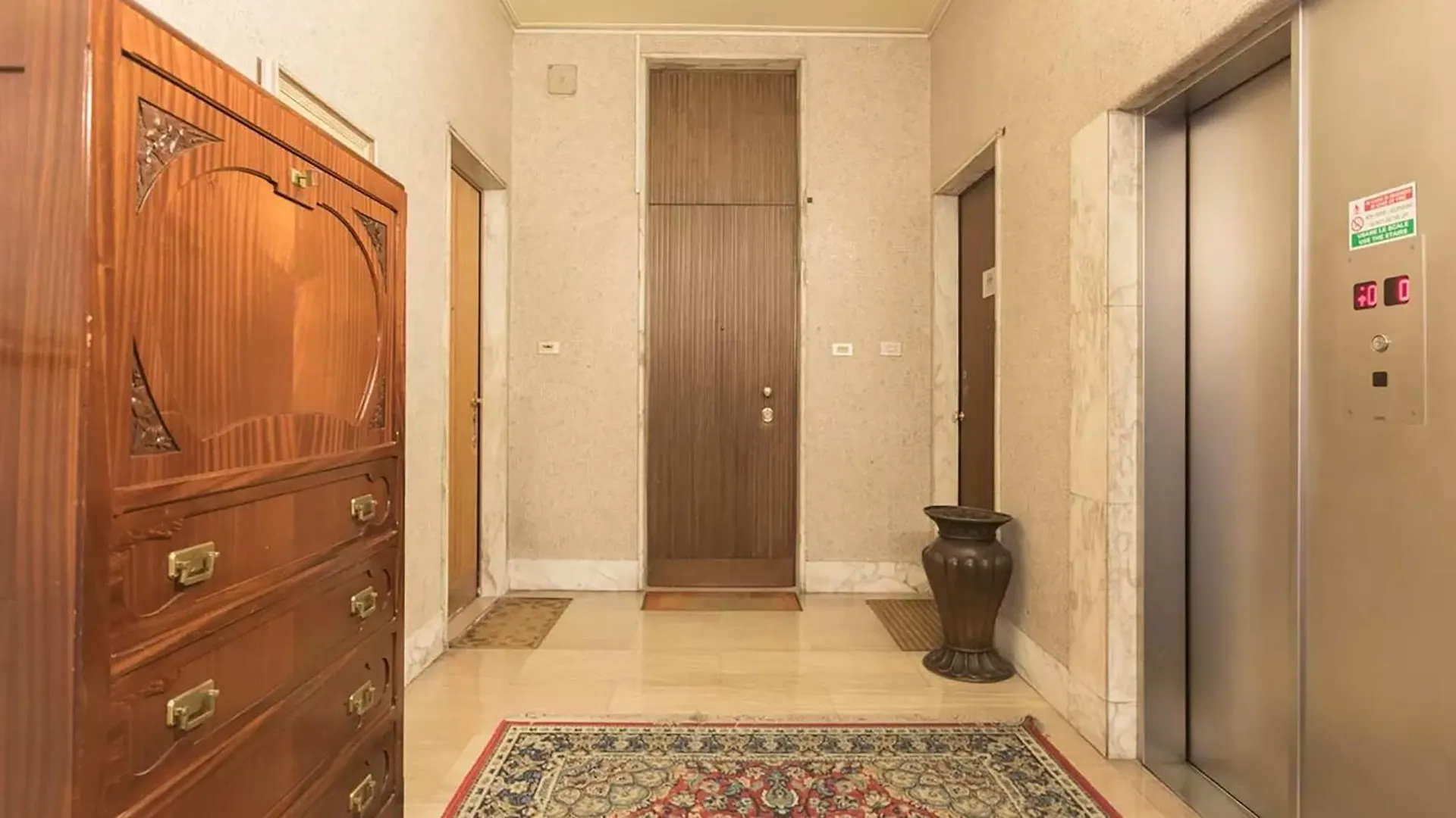 Classbnb - Two Apartments 400 Meters From The Duomo Milan