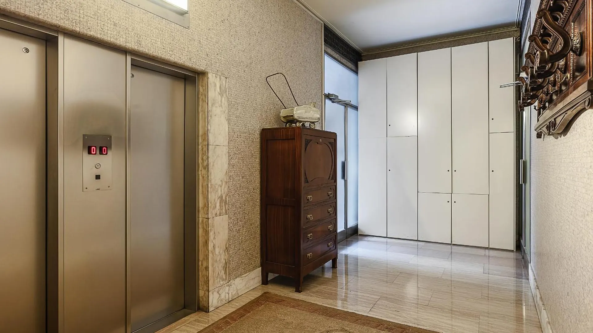 Classbnb - Two Apartments 400 Meters From The Duomo Milan