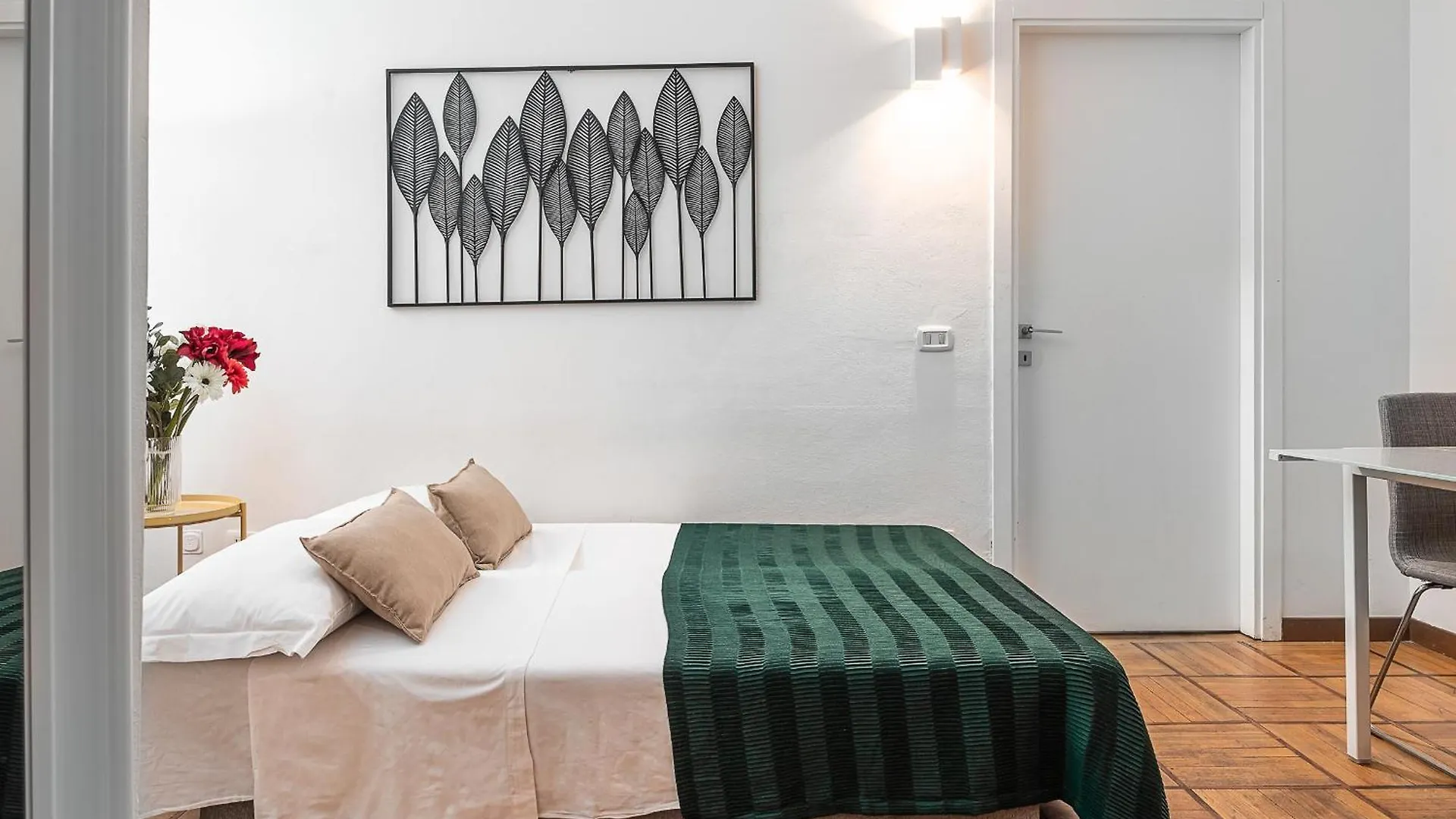 Classbnb - Two Apartments 400 Meters From The Duomo Milan